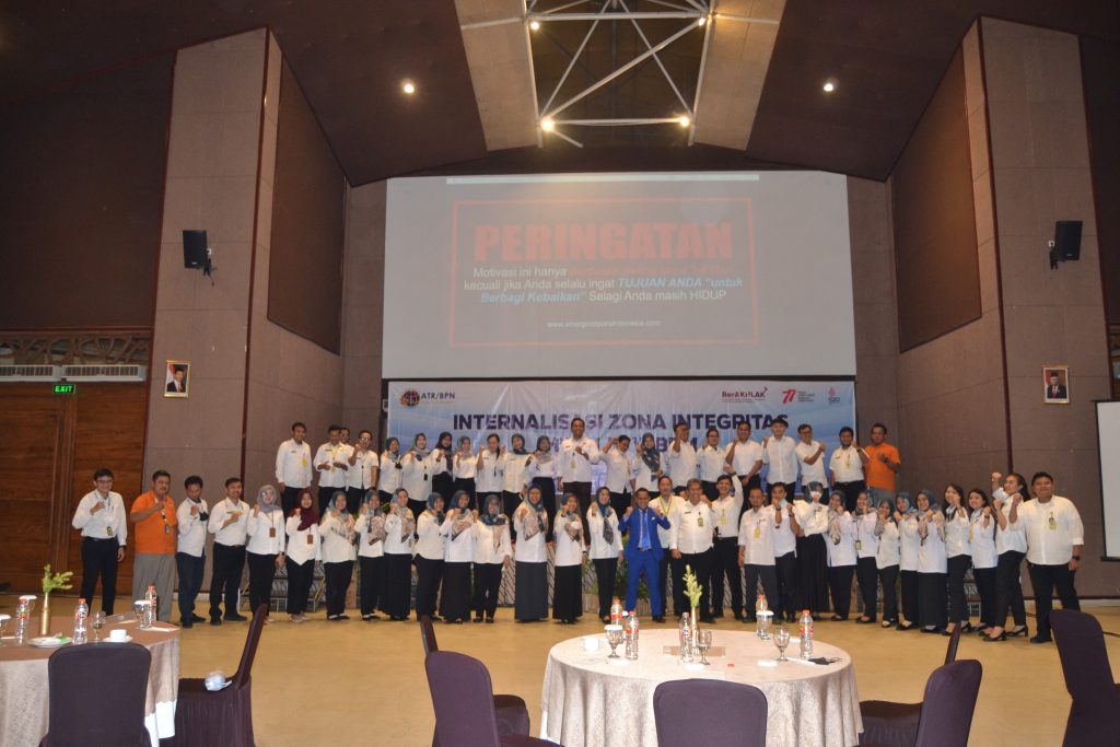 Jasa Trainer Leadership Denpasar