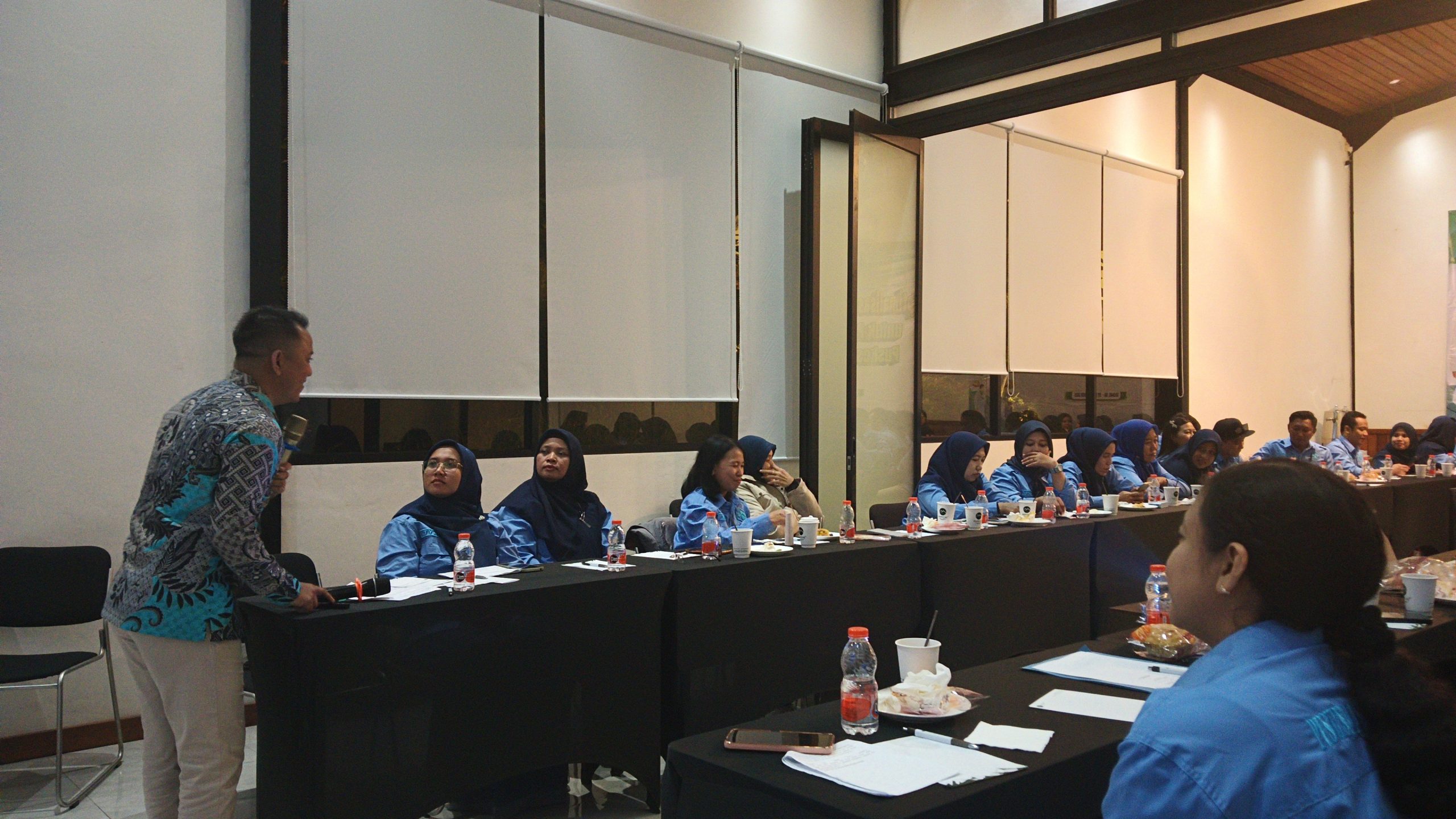 Trainer Sales Kejajar