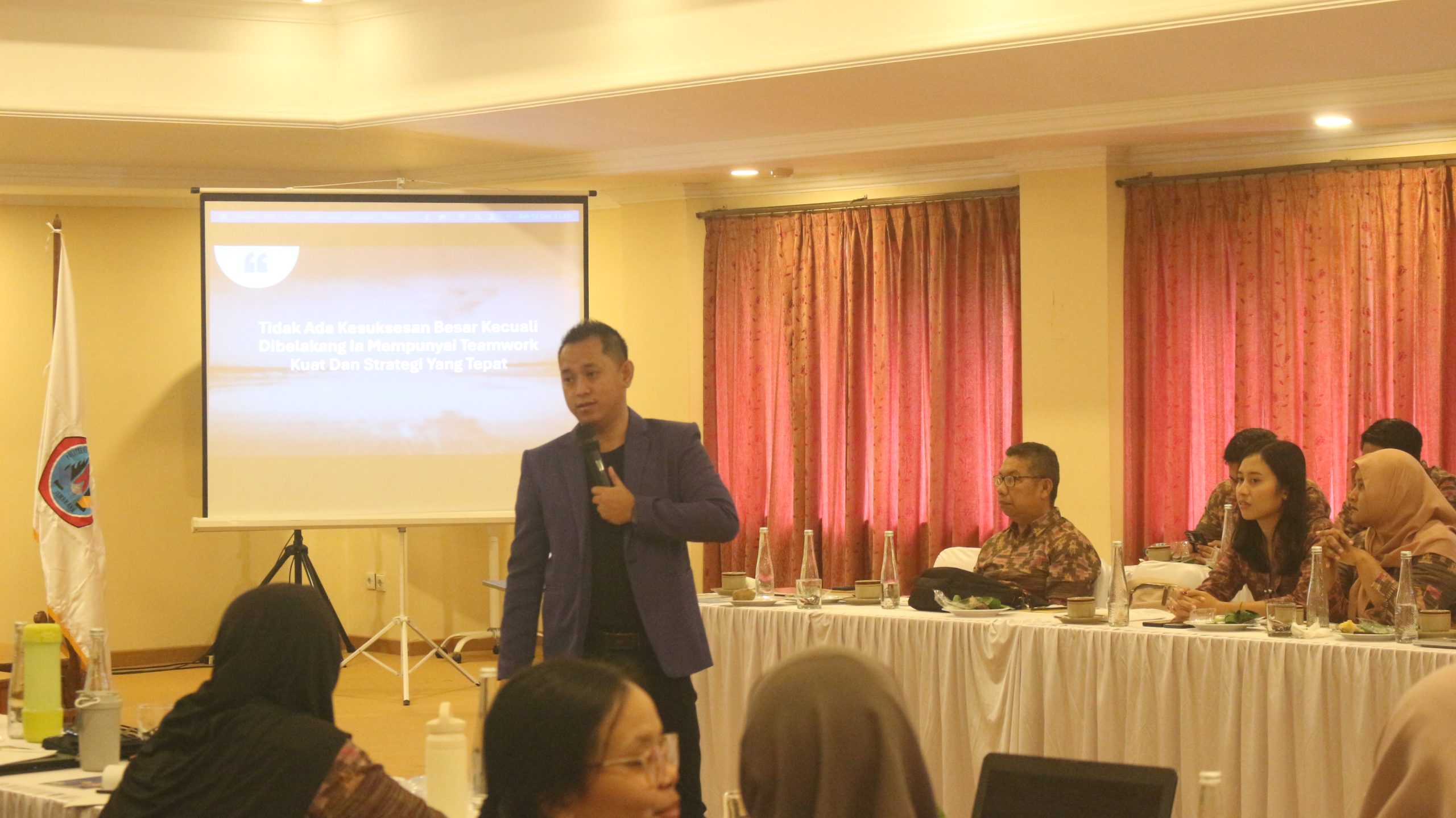 Trainer Sales Palembang